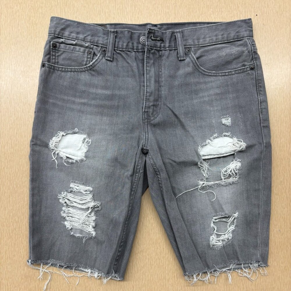 Levis 511 cutoff shorts
